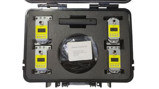 4 x S462 flow meters in transit case for portable measurement